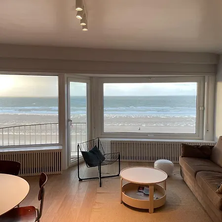 아파트 Happy In - Lovely With Seaview At The