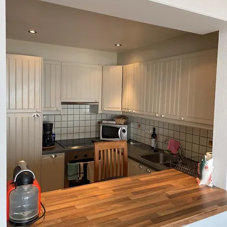 Happy In - Lovely With Seaview At The Apartment