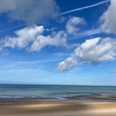 Happy In - Lovely With Seaview At The *